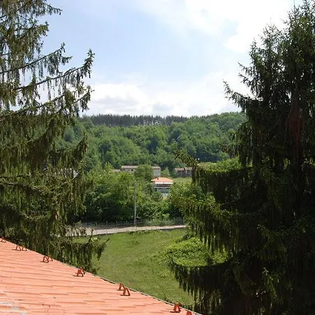 Aparthotel Vidima Apriltsi (Lovech)